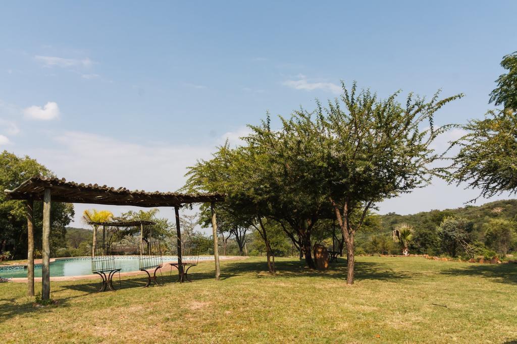 מודימול Birdsong Cottages מראה חיצוני תמונה