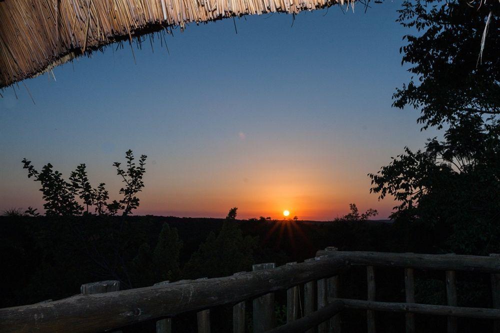 מודימול Birdsong Cottages מראה חיצוני תמונה