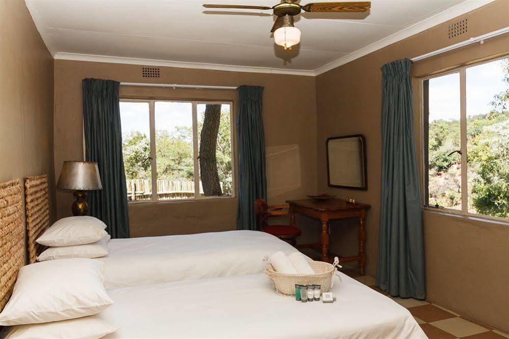 מודימול Birdsong Cottages מראה חיצוני תמונה